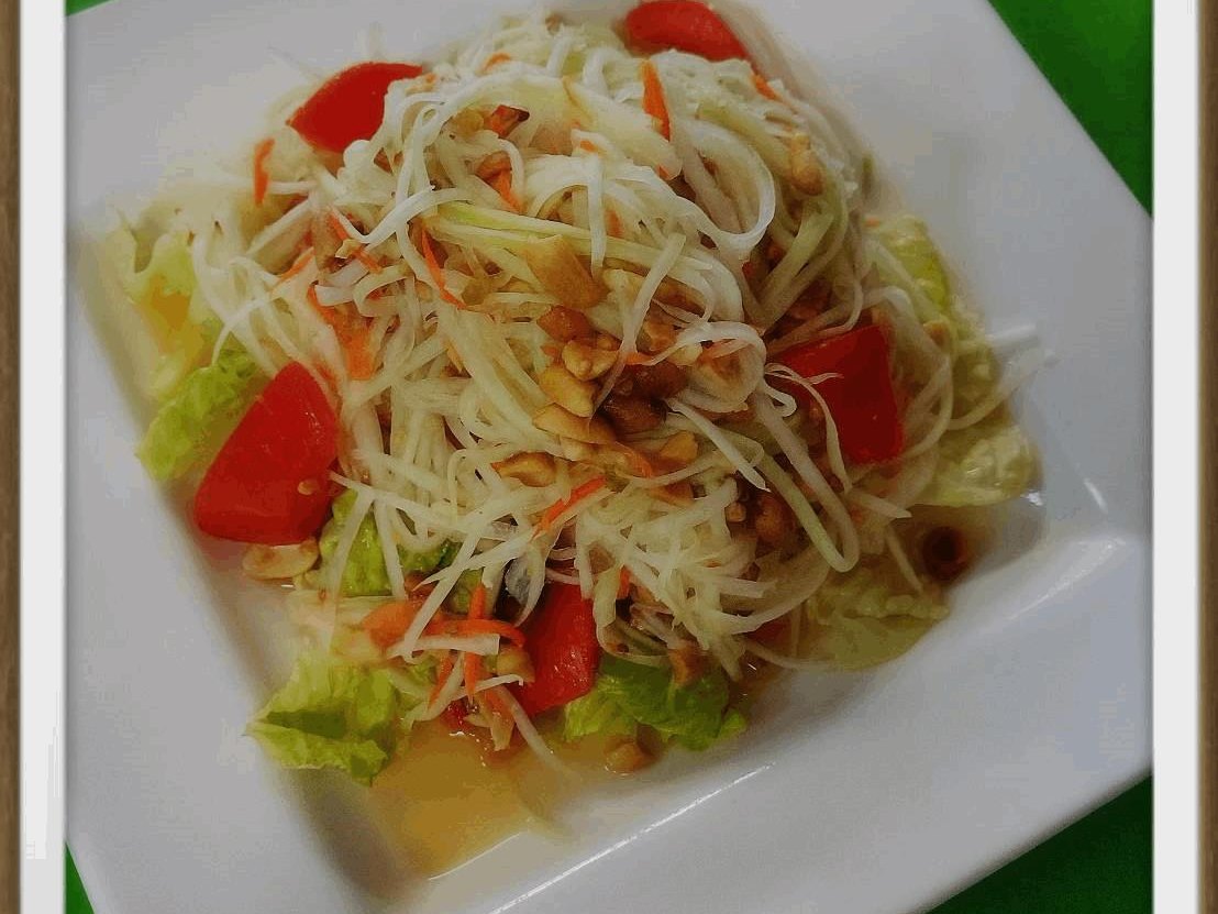 Thai Star Papaya Salad