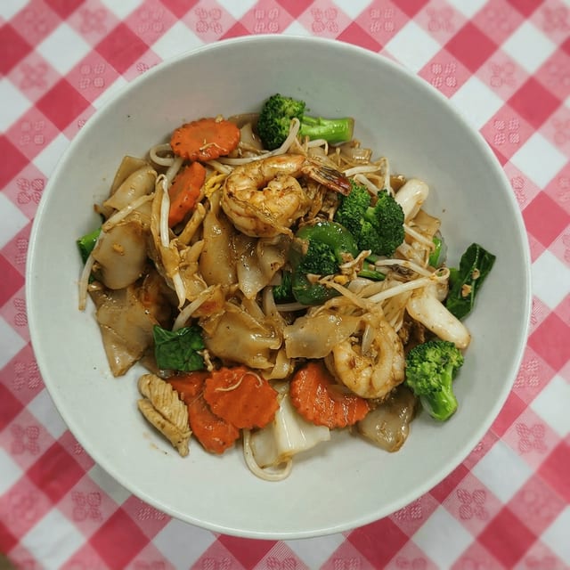 Thai Crazy Noodles.